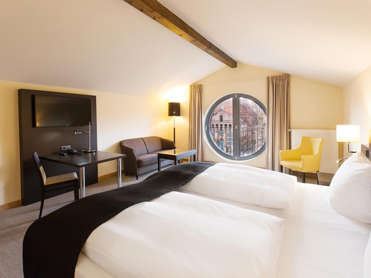 Dormero Hotel Altes Kaufhaus Lueneburg Bagian luar foto